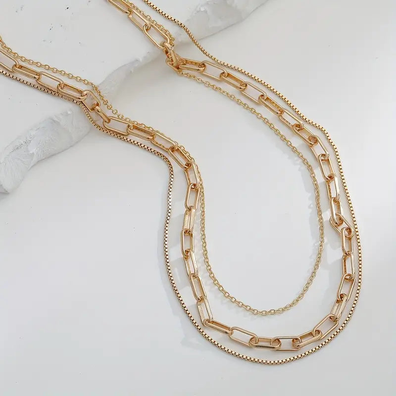 Elegant Layered Necklace Set in Gold