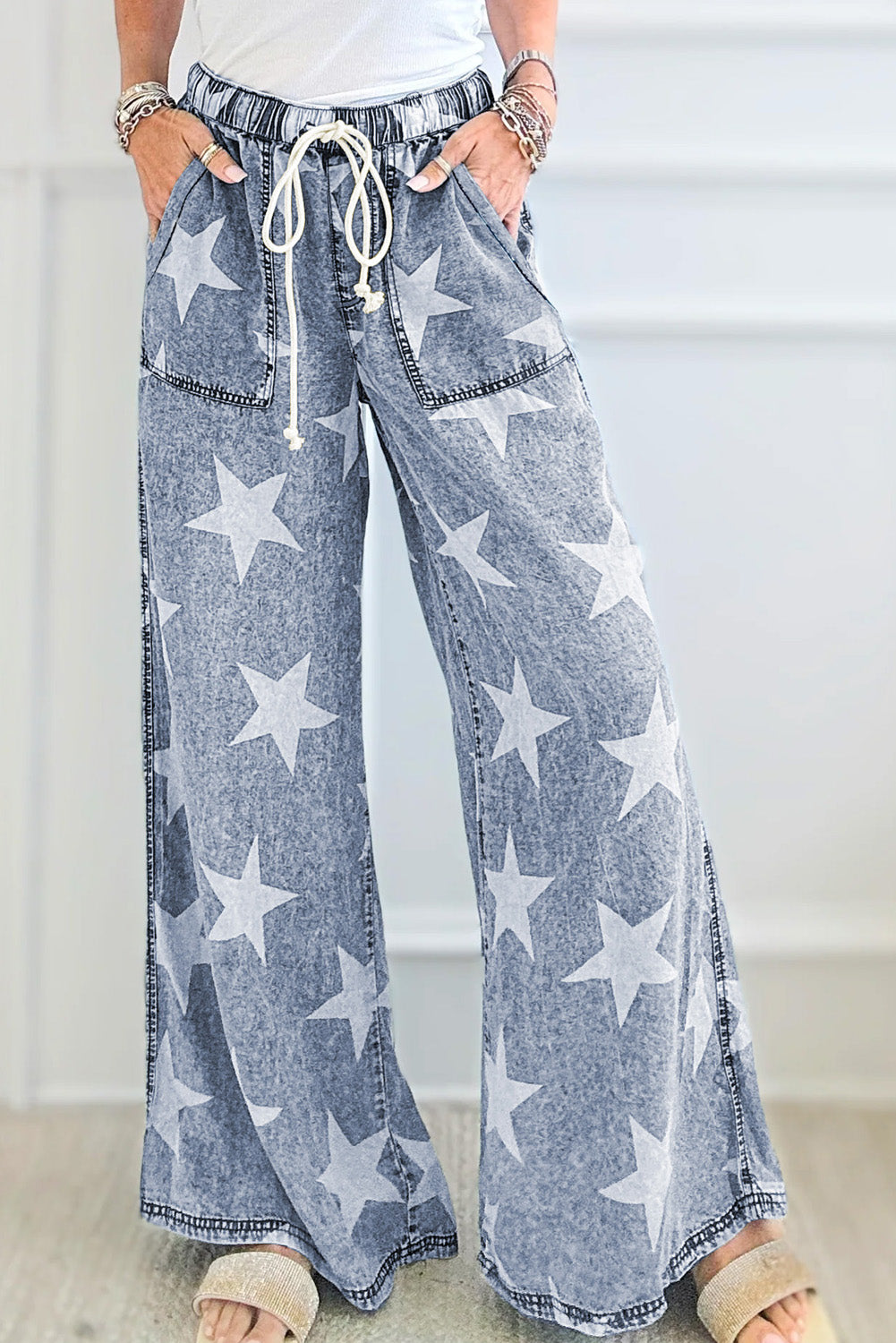 Star Print Light Wash Wide Leg Jeans