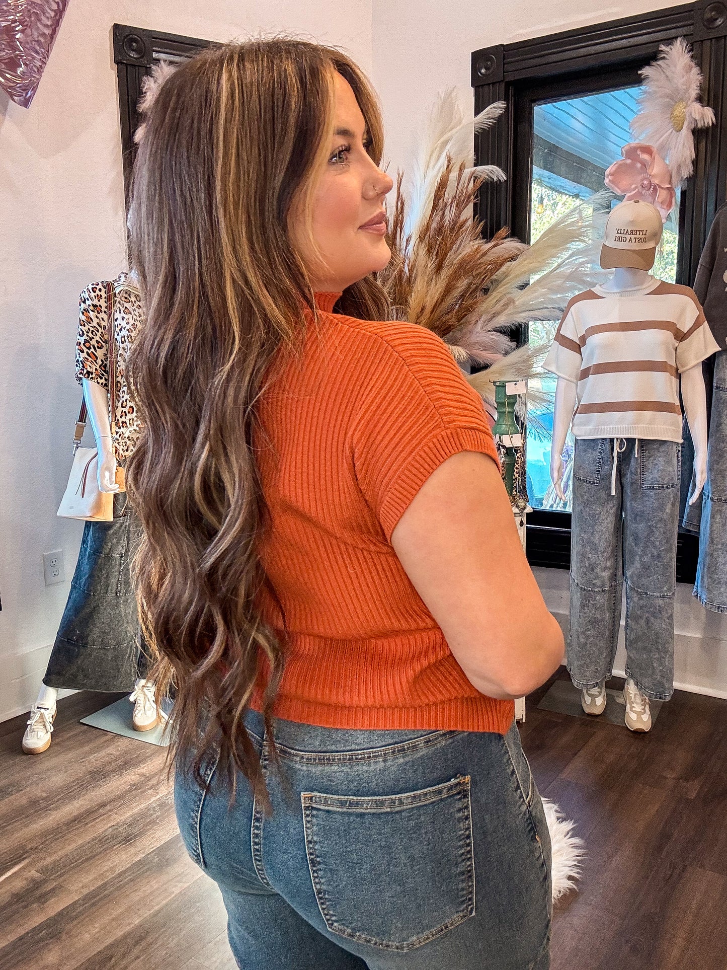 Patch Pocket Short Sleeve Sweaters