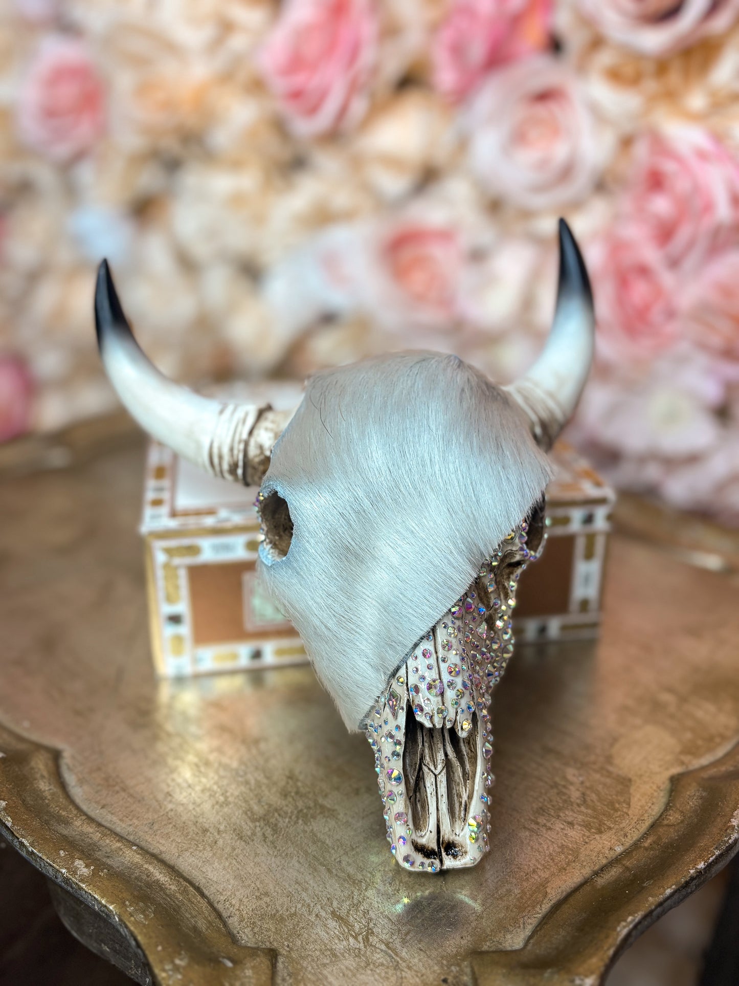 Diamond Dust Hide Wall Skull