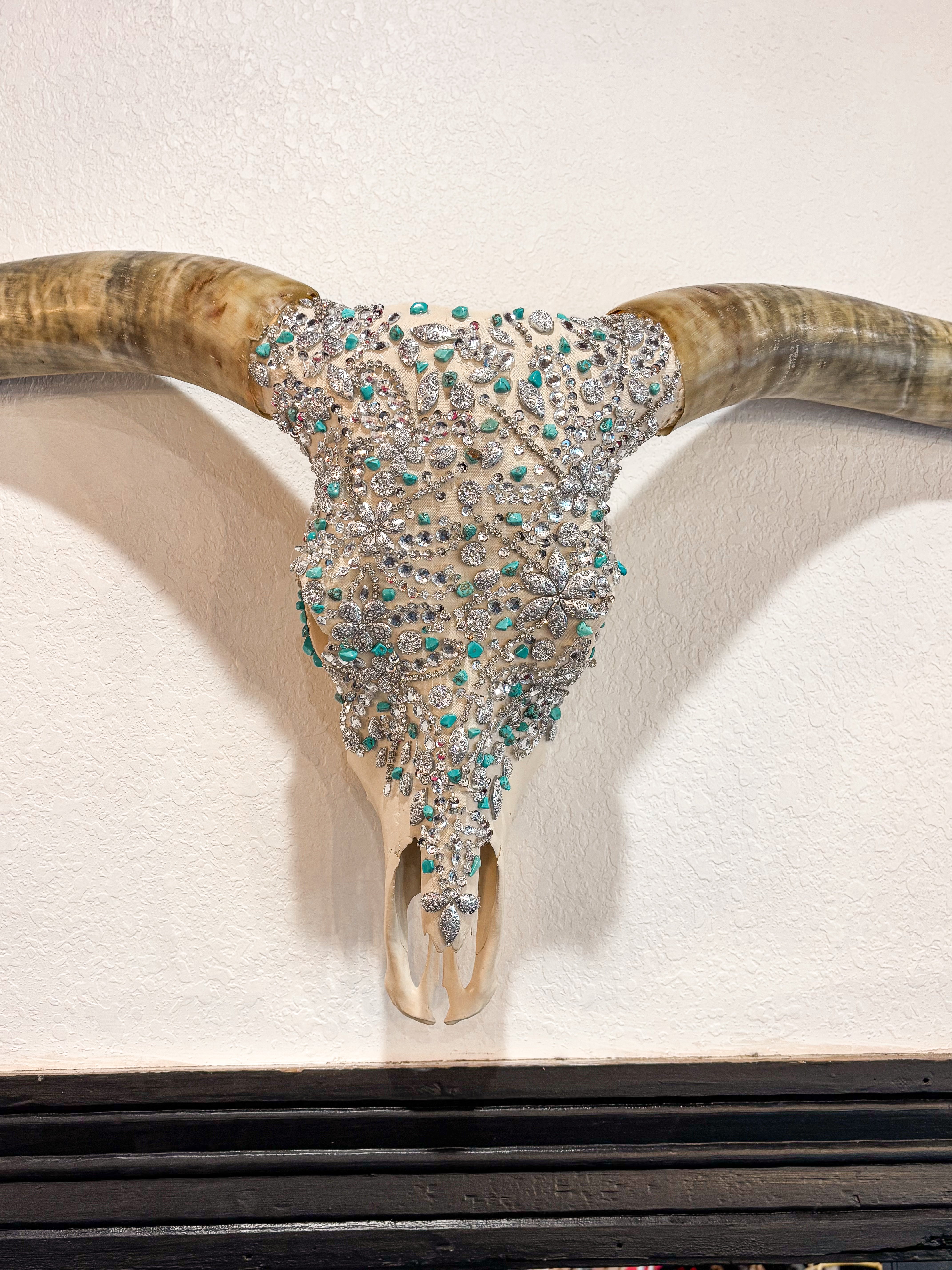 Turquoise Stardust – 70” Longhorn Statement Skull