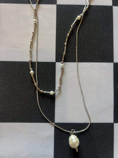 VI Pearl  Layered Necklace