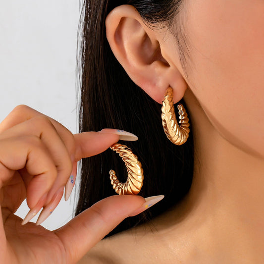 Gold Ribbed Hoop Earrings